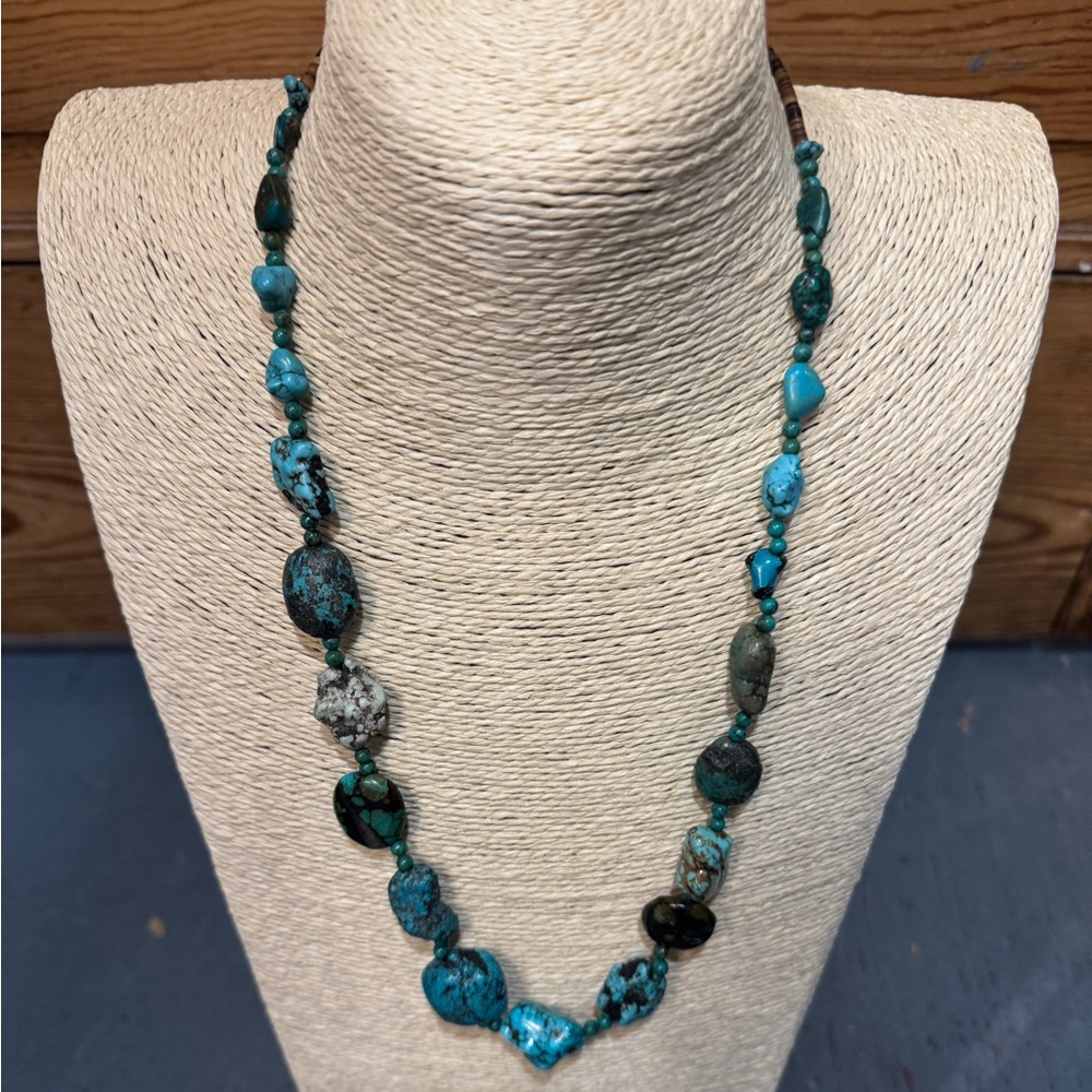 Genuine Turquoise Beaded Necklace - Picture 1 of 2